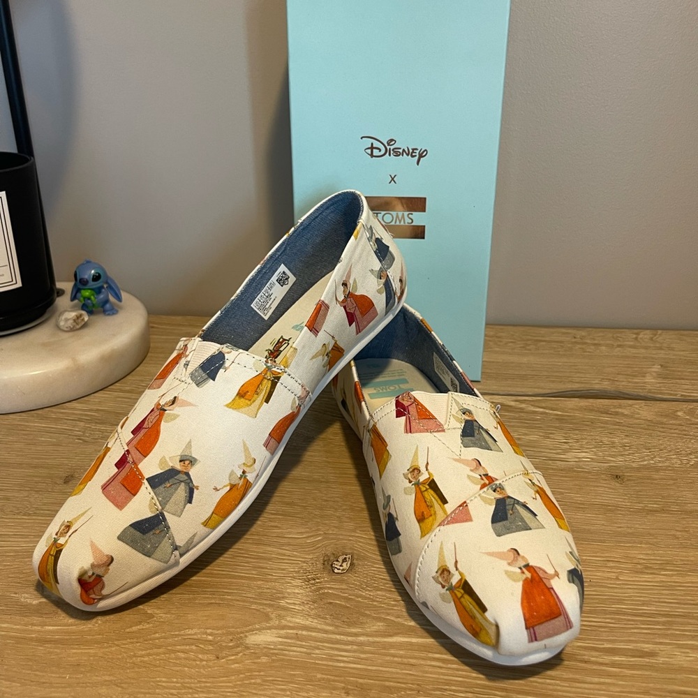 Disney Sleeping Beauty Toms